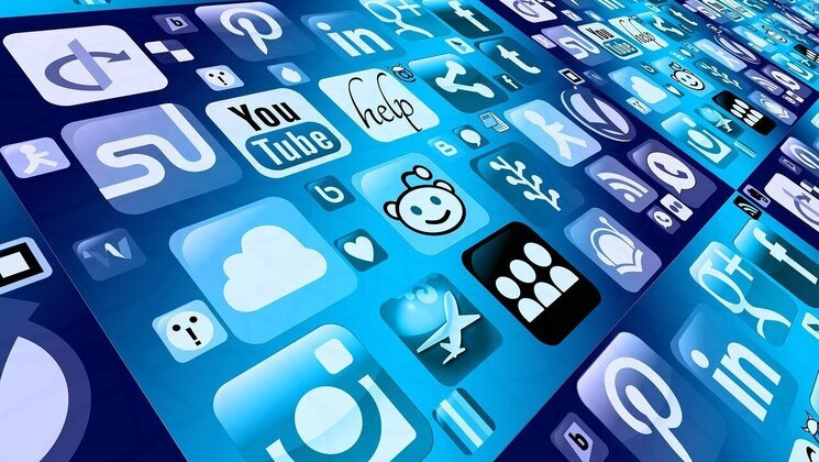 Social media_pixabay